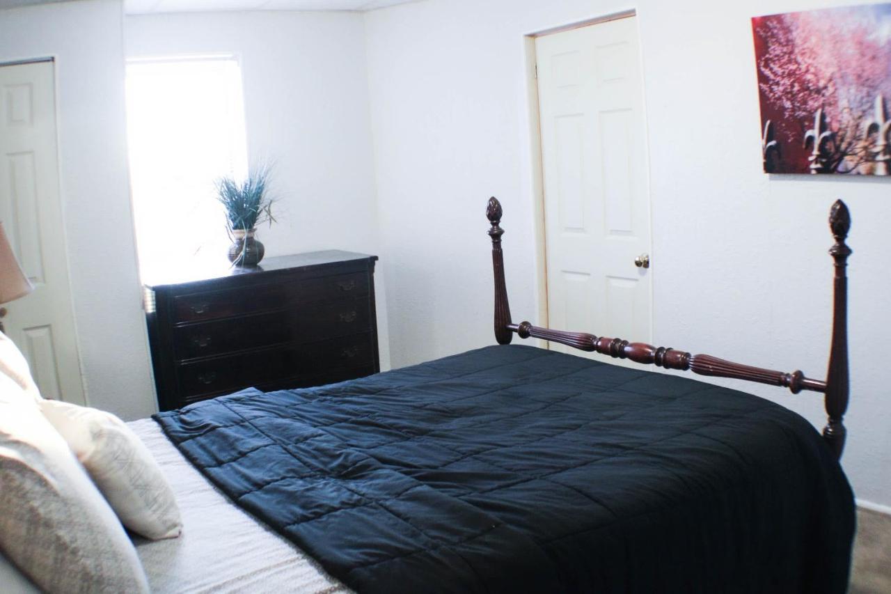 California Ave - 2 Bedroom - Home Away From Home! Pittsburgh Exterior foto